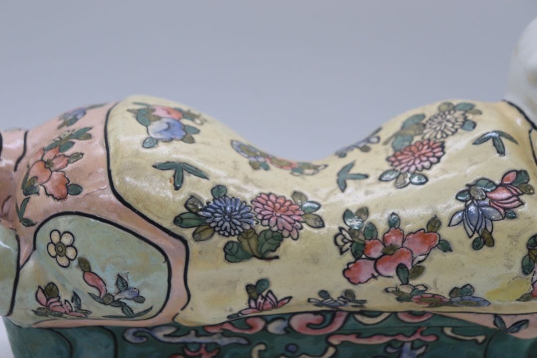 中国　粉彩赤ちゃん型枕　大清同治年製銘　送料込み0426