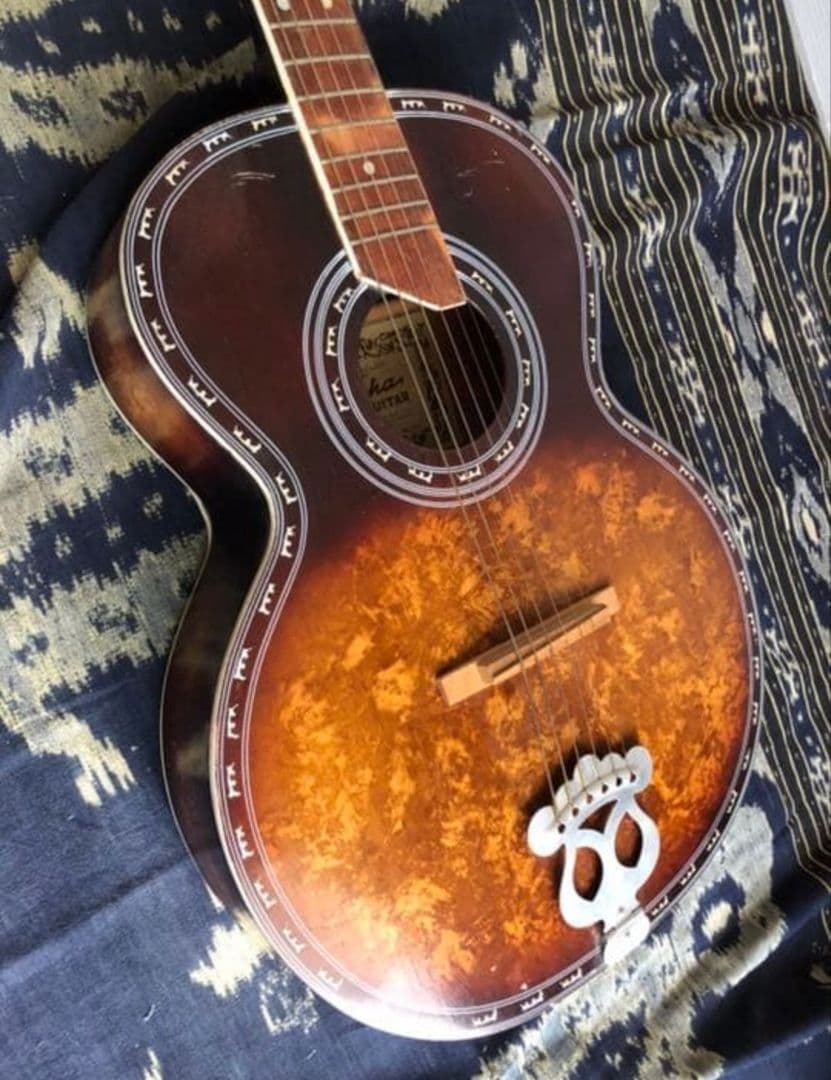 MARUHA NO,303 アーチトップ ピックギター アコースティックギター