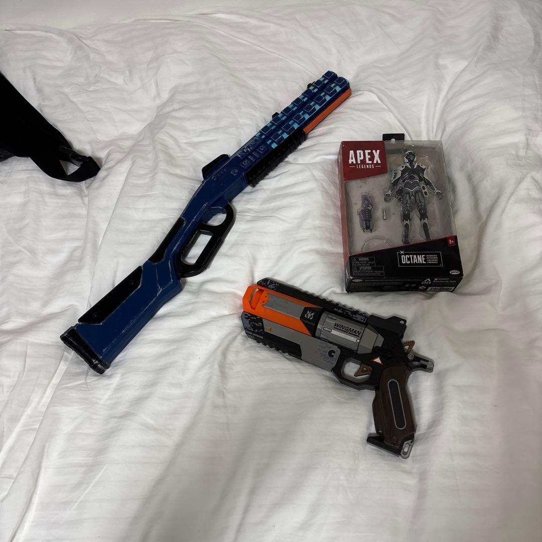 オクタンのフィギュア、ピースキーパー、ウィングマン