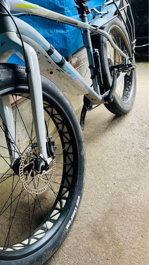 スリックタイヤ　ファットバイク　リジット　ショップ　メンテナンス済み