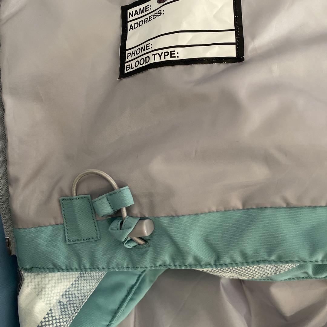 ２回着用品　フルーツ、とり柄　キッズ160cmスキーウェア