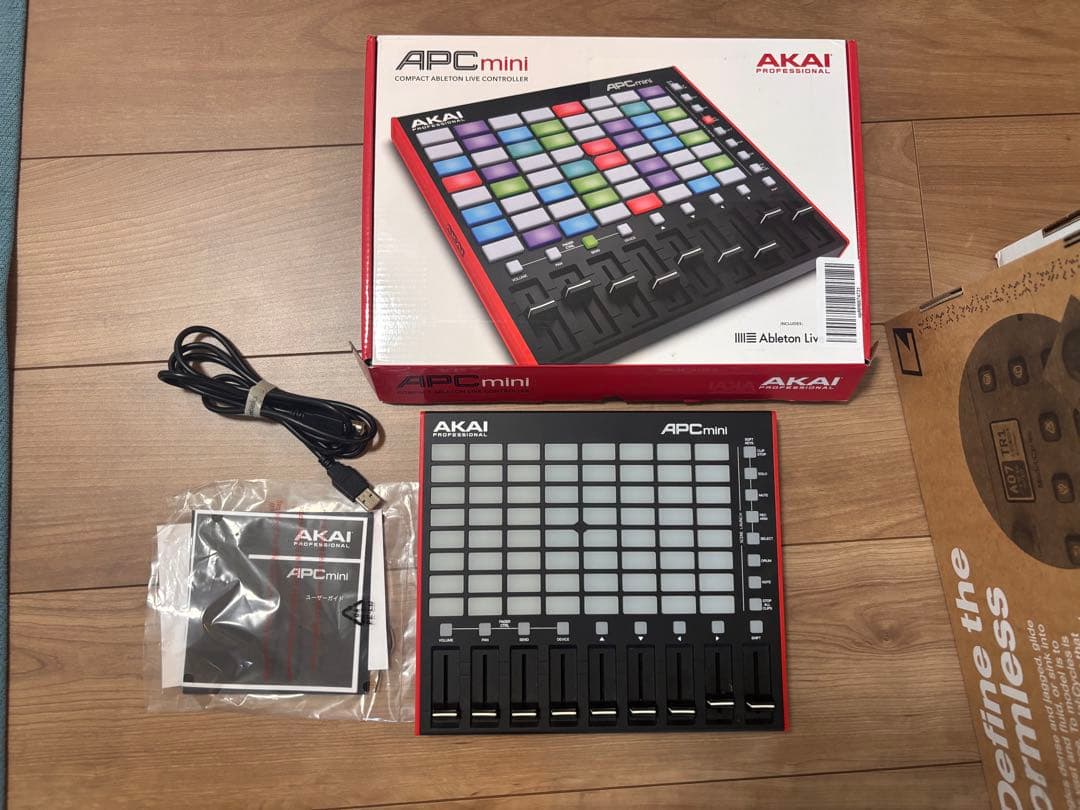 DJ機材 AKAI APC mini mk2