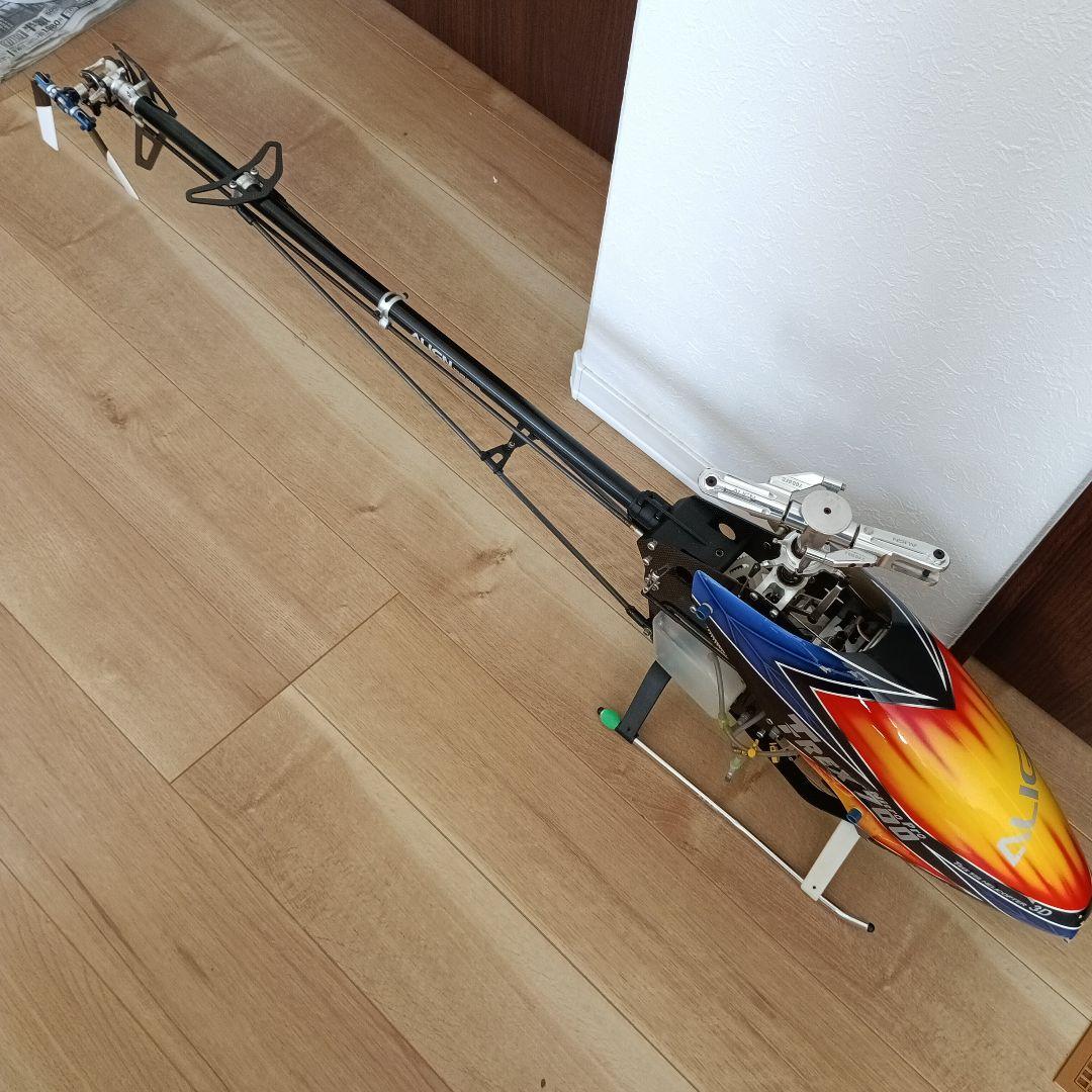 中古TREX Nitro Pro 700 ラジコンヘリコプター
