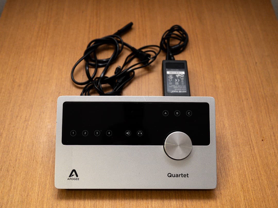 【ジャンク品／動作確認済み】Apogee Quartet（アポジーカルテット）