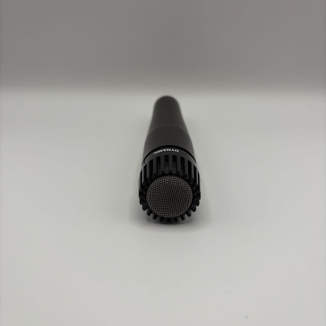 【美品】SHURE SM57 ダイナミックマイク 専用ケース・マイクスタンド付き