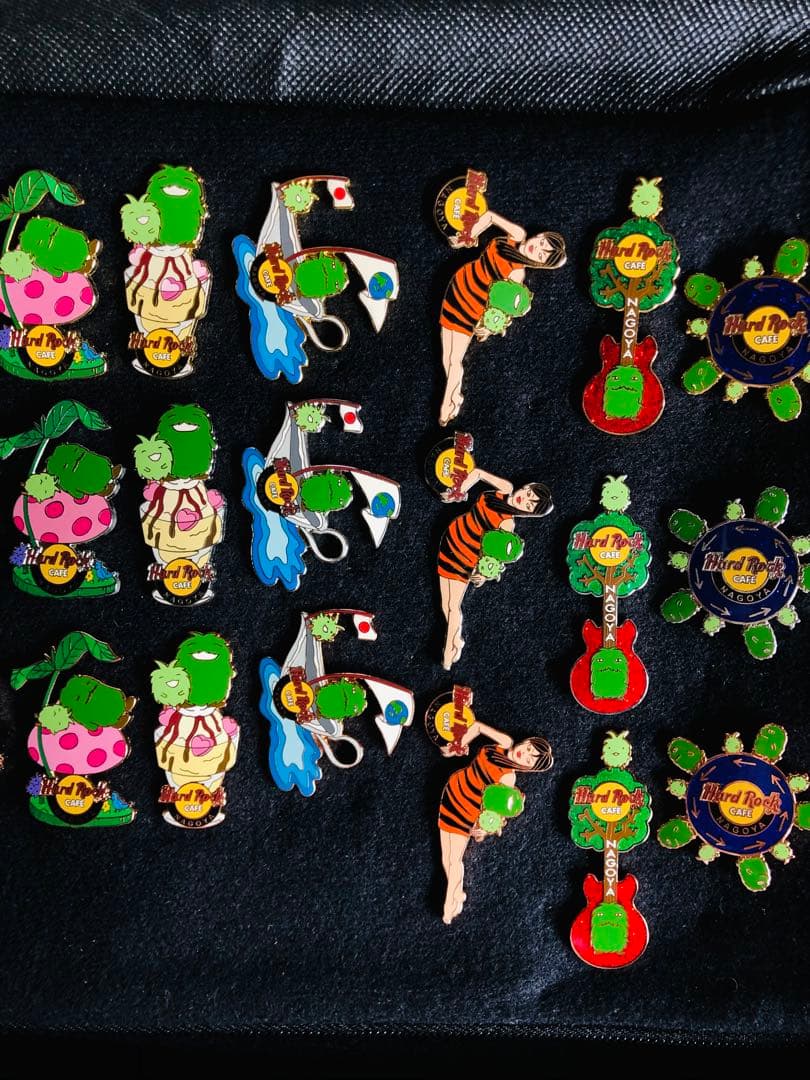 ハードロックカフェピンバッジ　愛・地球博　金　銀　銅　3色フルセット激レア保存品