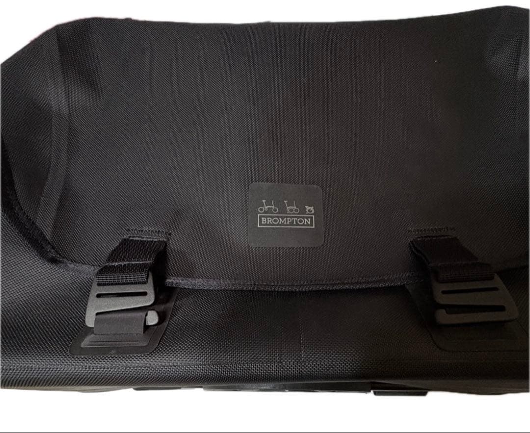値下げBROMPTON Messenger Waterproof Bag 黒