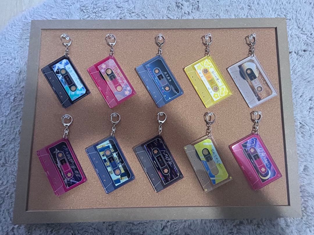 ぼっち・ざ・ろっく！ 結束バンド カセットテープ風アクリルチャーム 10点セット