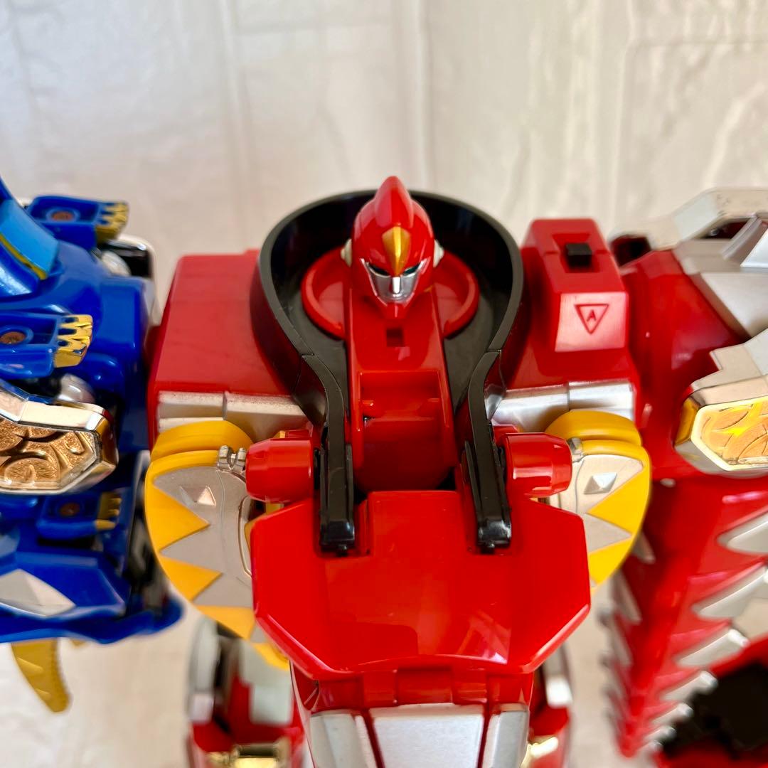 【希少】爆竜戦隊アバレンジャー　DX爆竜合体ロボ　アバレンオー　爆竜アクション