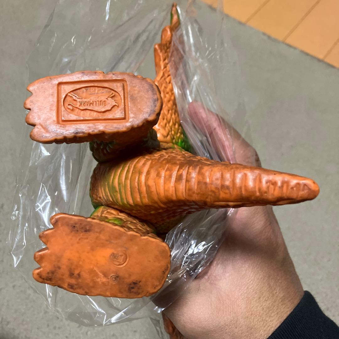 n*o様 キングギドラ　フィギュア　BULLMARK