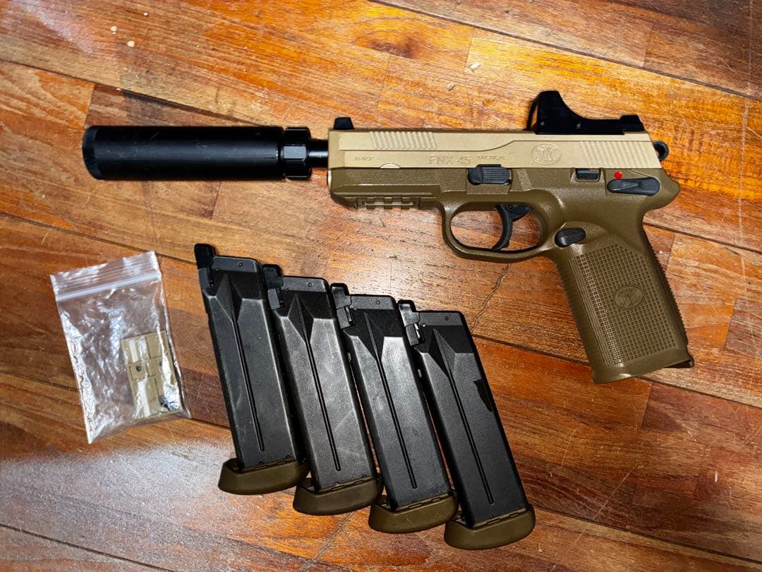 東京マルイ FNX45 ガスガン　マガジンセット