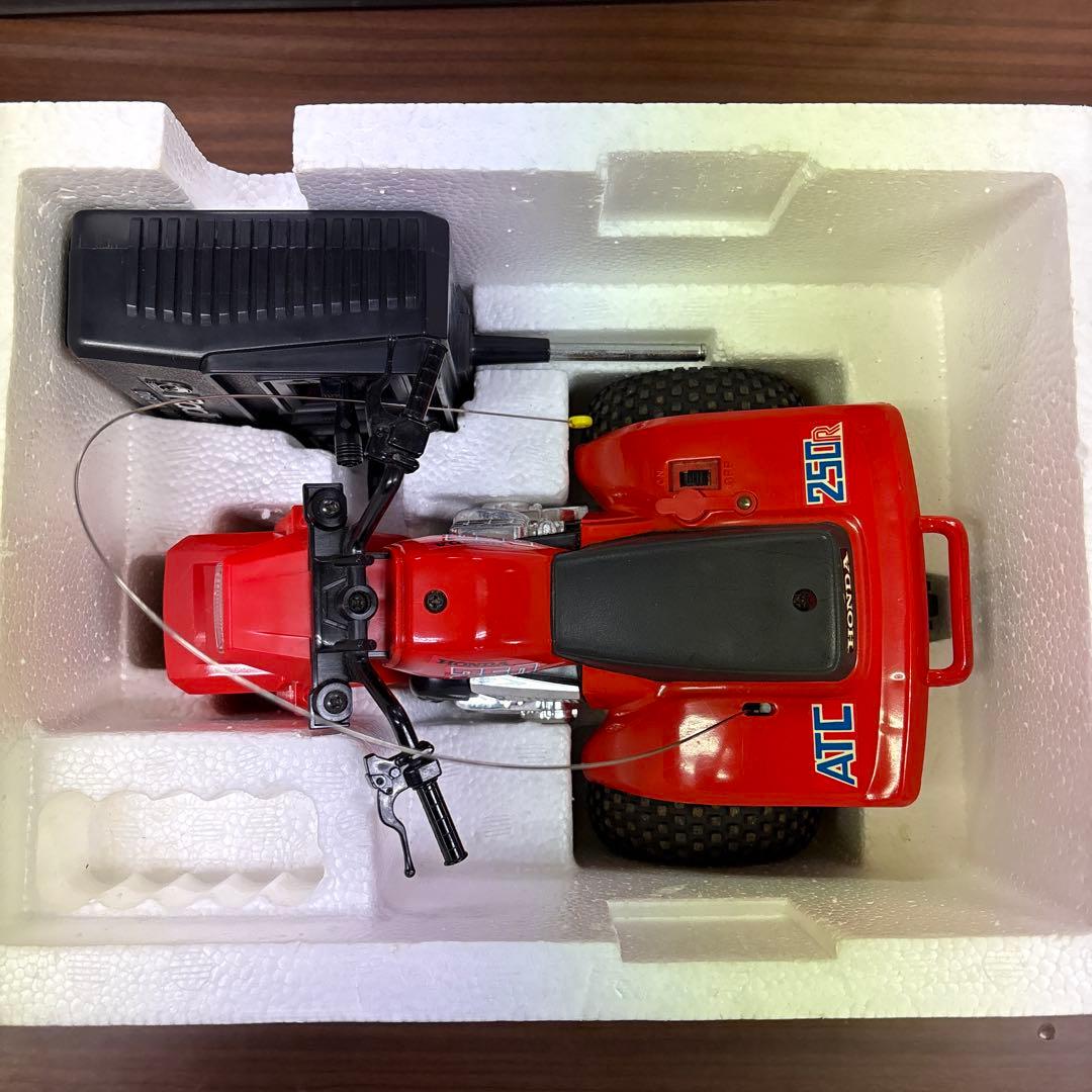 ラジコン　ホンダ　3輪スポーツバギー　ATC250R ウィリーダッシュ