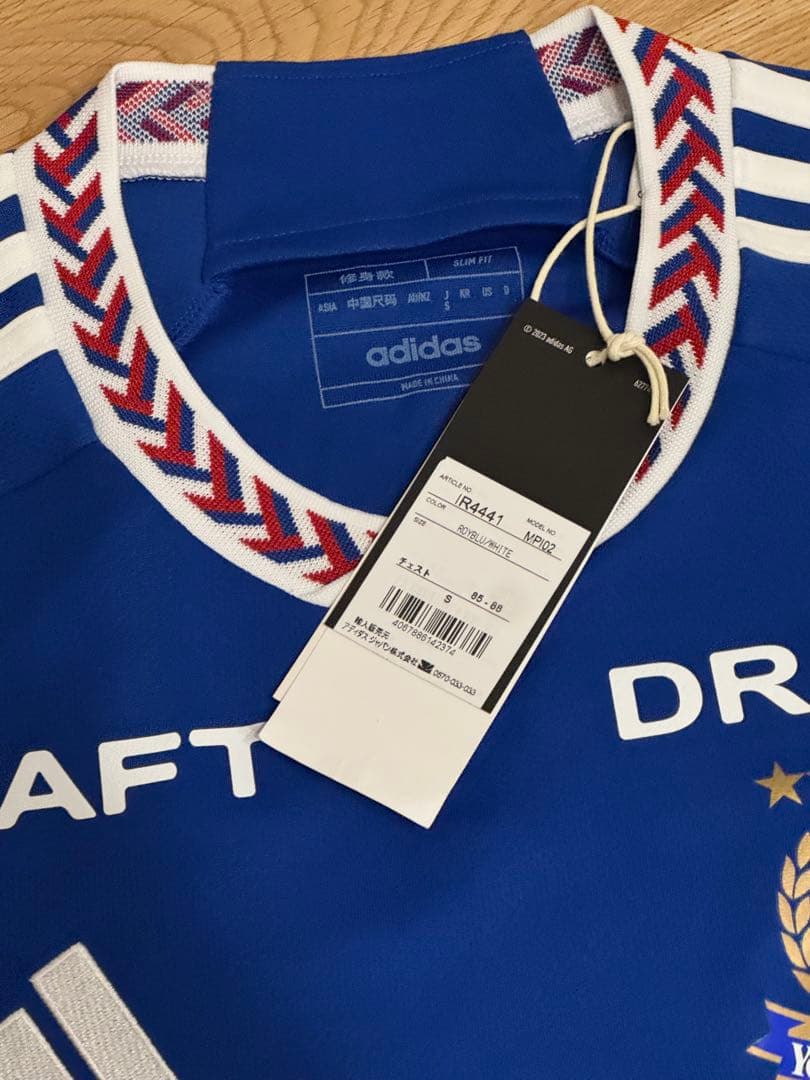 adidas サッカーシャツ サイン入り