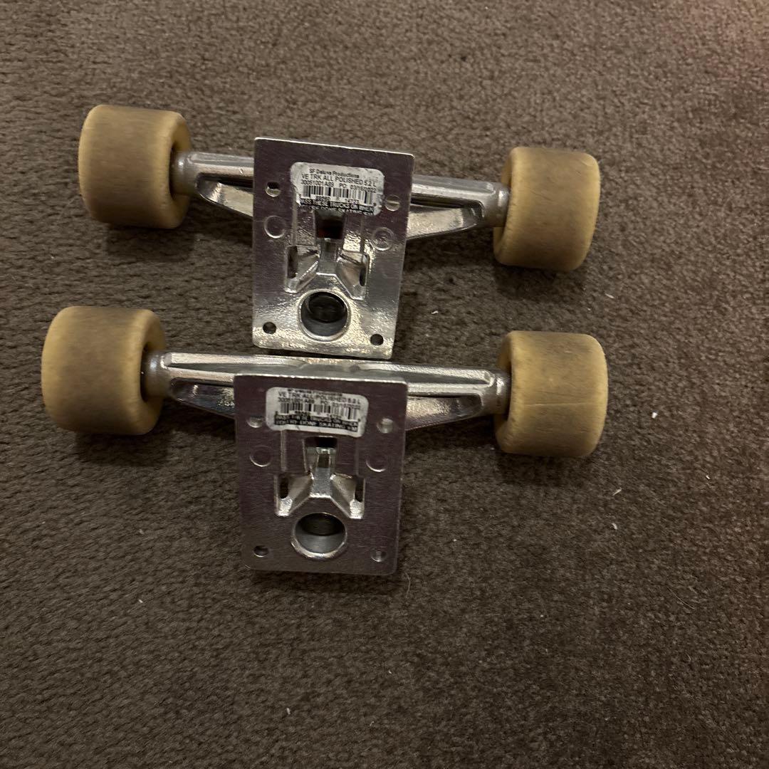 トラックウィールセット　ベンチャー　スピットファイア