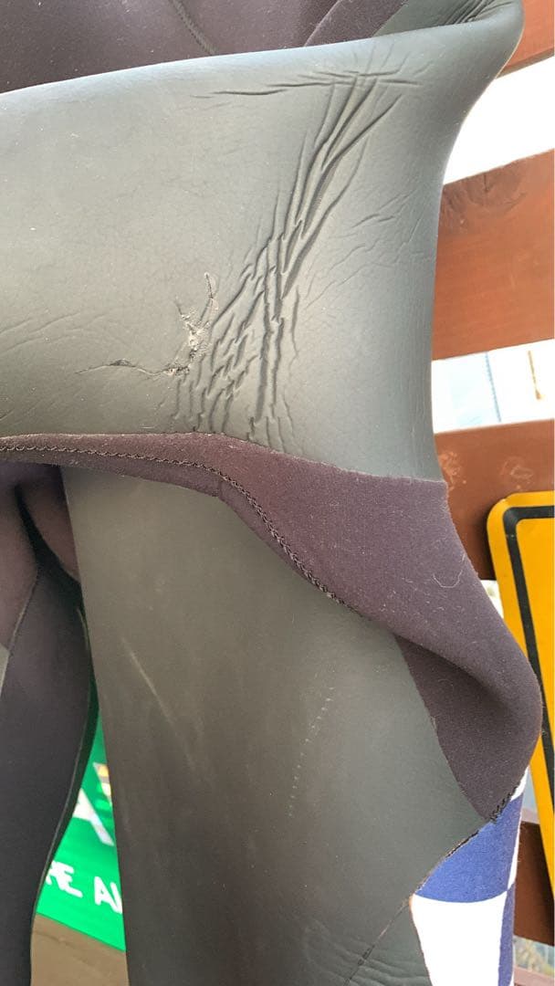 The Rim セミドライウエットスーツ ブラック/グリーン