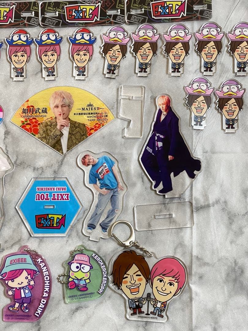 EXITアクスタ　アクリルスタンド　兼近大樹　りんたろー