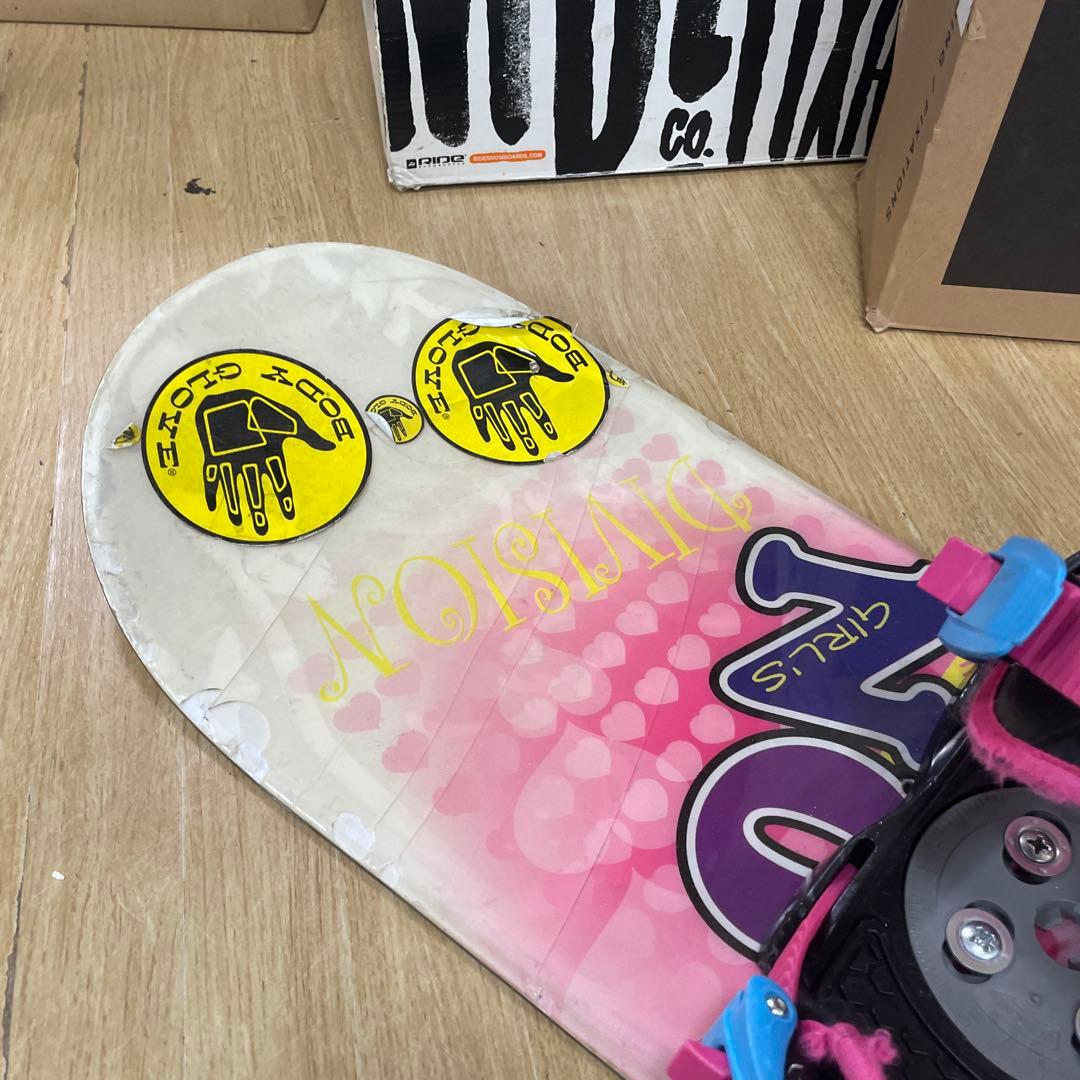 DIVISION×SWIVEL　キッズスノーボードセット　バイン付4点セット