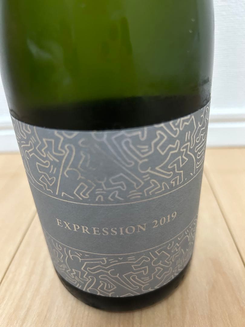 未開栓 七賢 expression 2019 スパークリング日本酒キースへリング