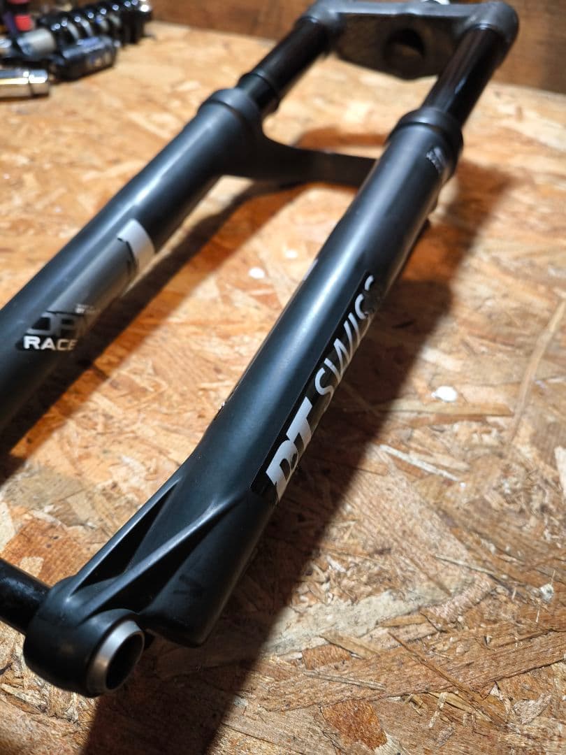 カーボン DT SWISS OPM ODL サスペンションフォーク