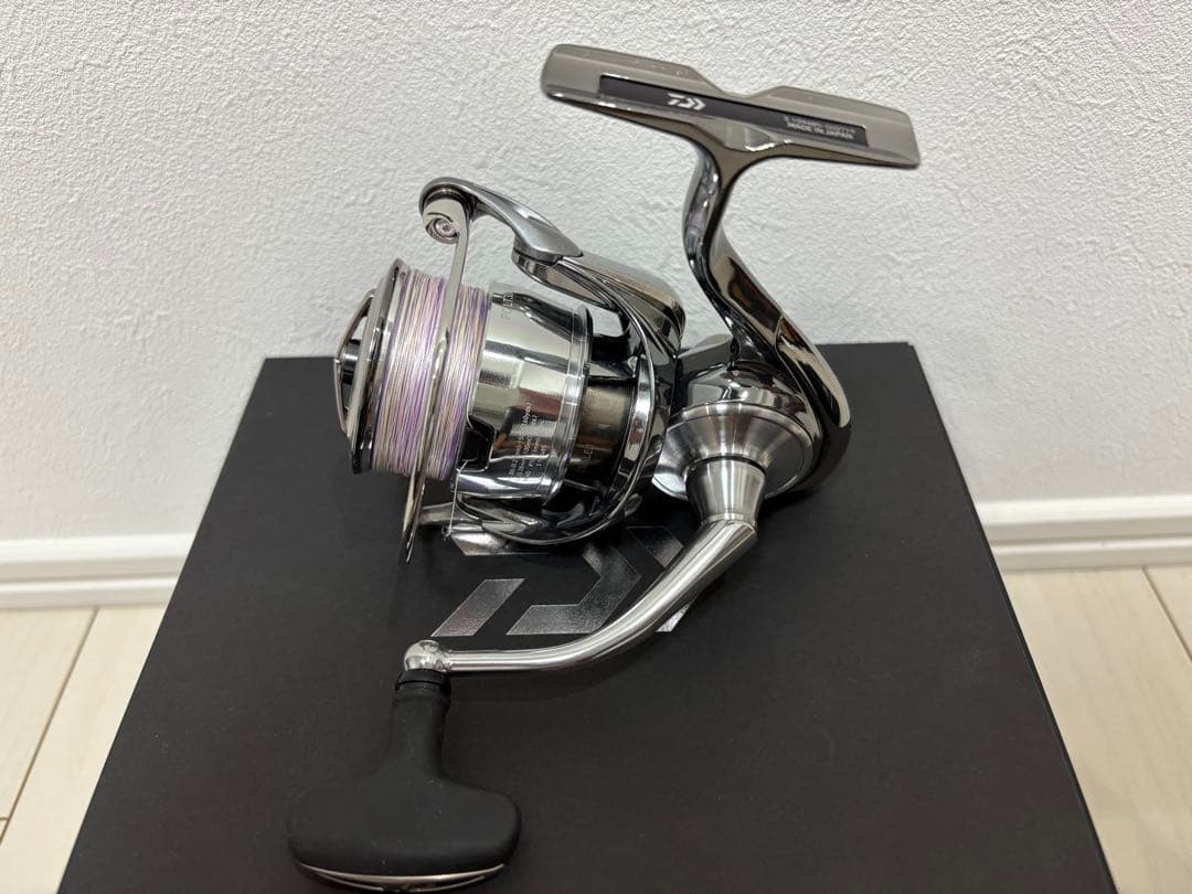 【値下中】ダイワ 22イグジスト PC LT3000-XH
