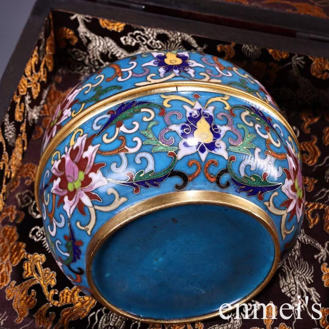 中国古美術・旧蔵銅胎鎏金の七宝焼掐絲細工蔓草蓮・五福捧寿の首飾り箱・置物・文房