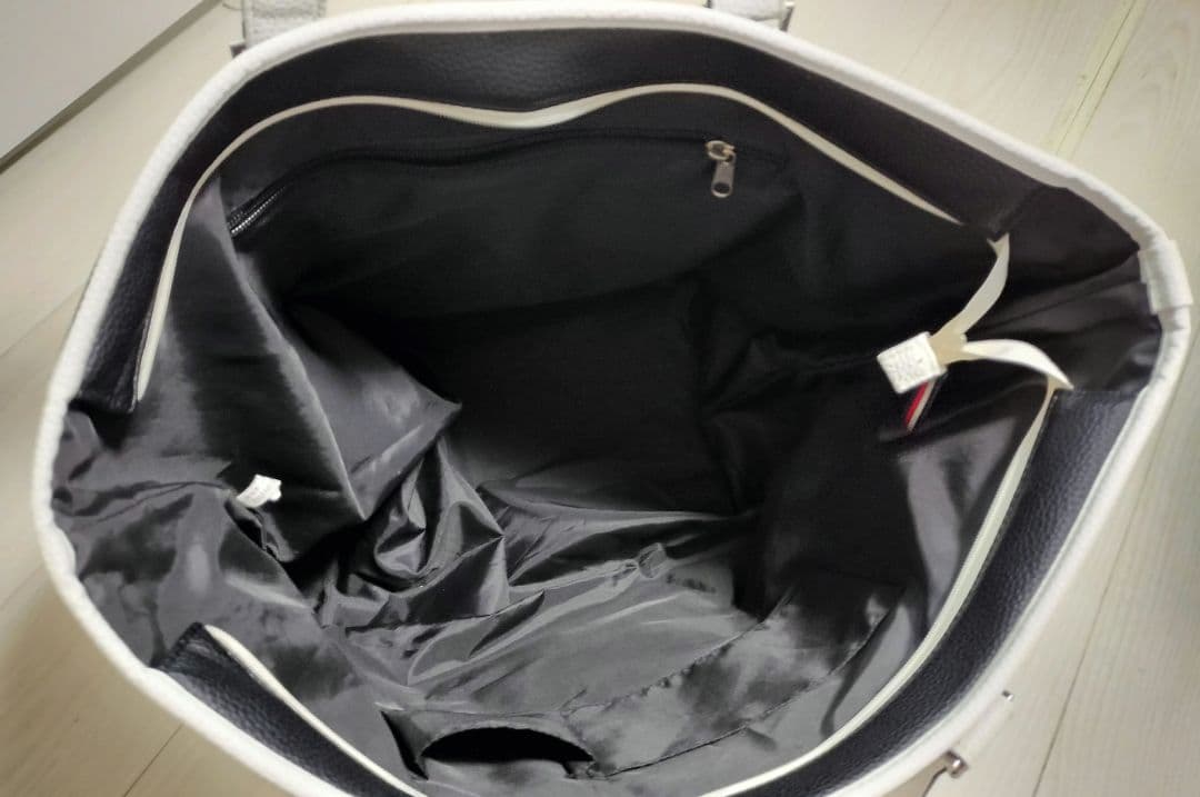   トートバッグ トミー 美品