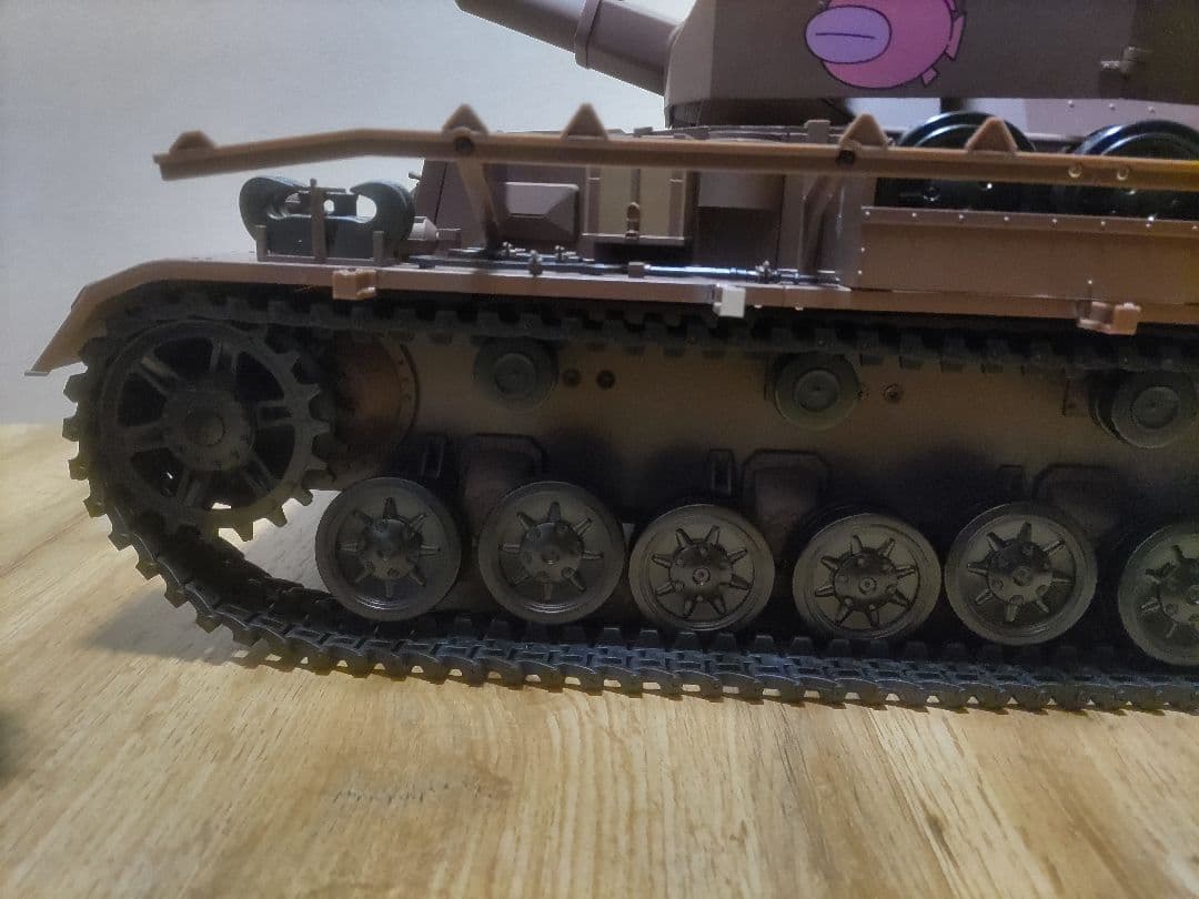 川*忍様 ガールズ&パンツァー　Ⅳ号戦車作る　アシェットジャパン　完成品　操作説