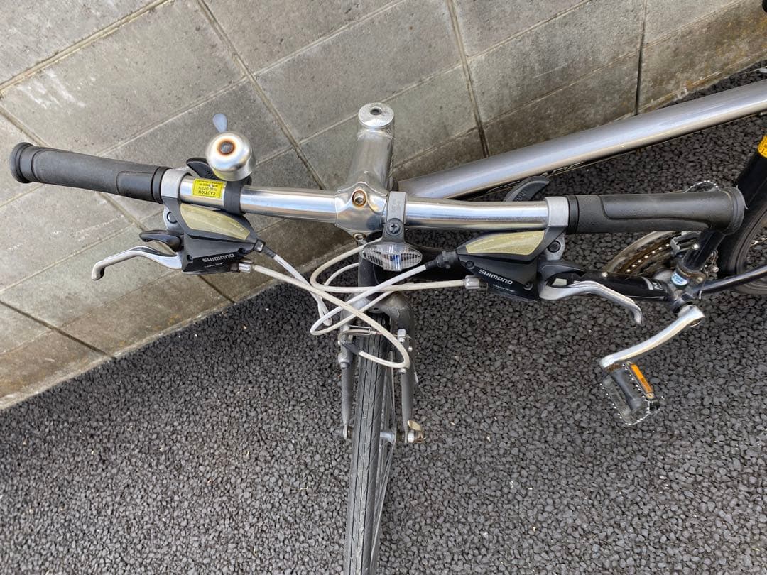 GIANT 「ジャイアント」 ESCAPE R3 2018年モデル クロスバイク