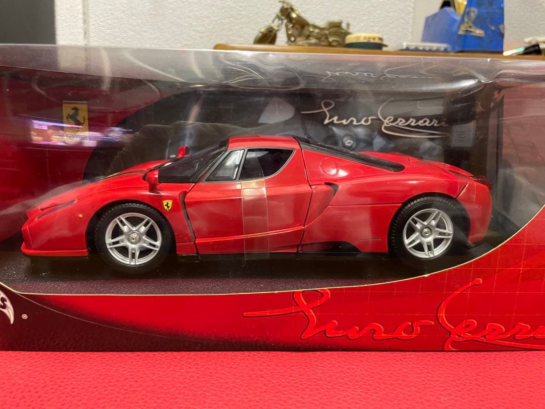 HOT WHEELS   フェラーリ