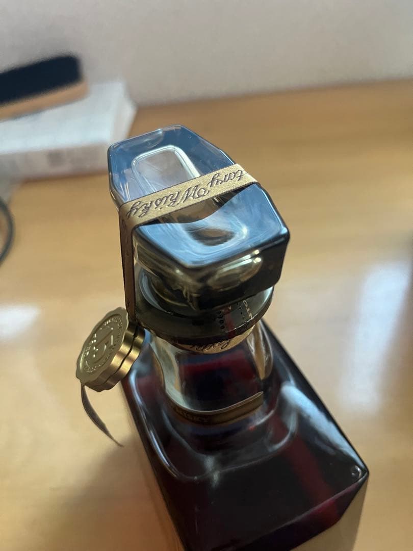 【未開封】 サントリー ローヤル 15年 ゴールドラベル 限定 希少 ウイスキー