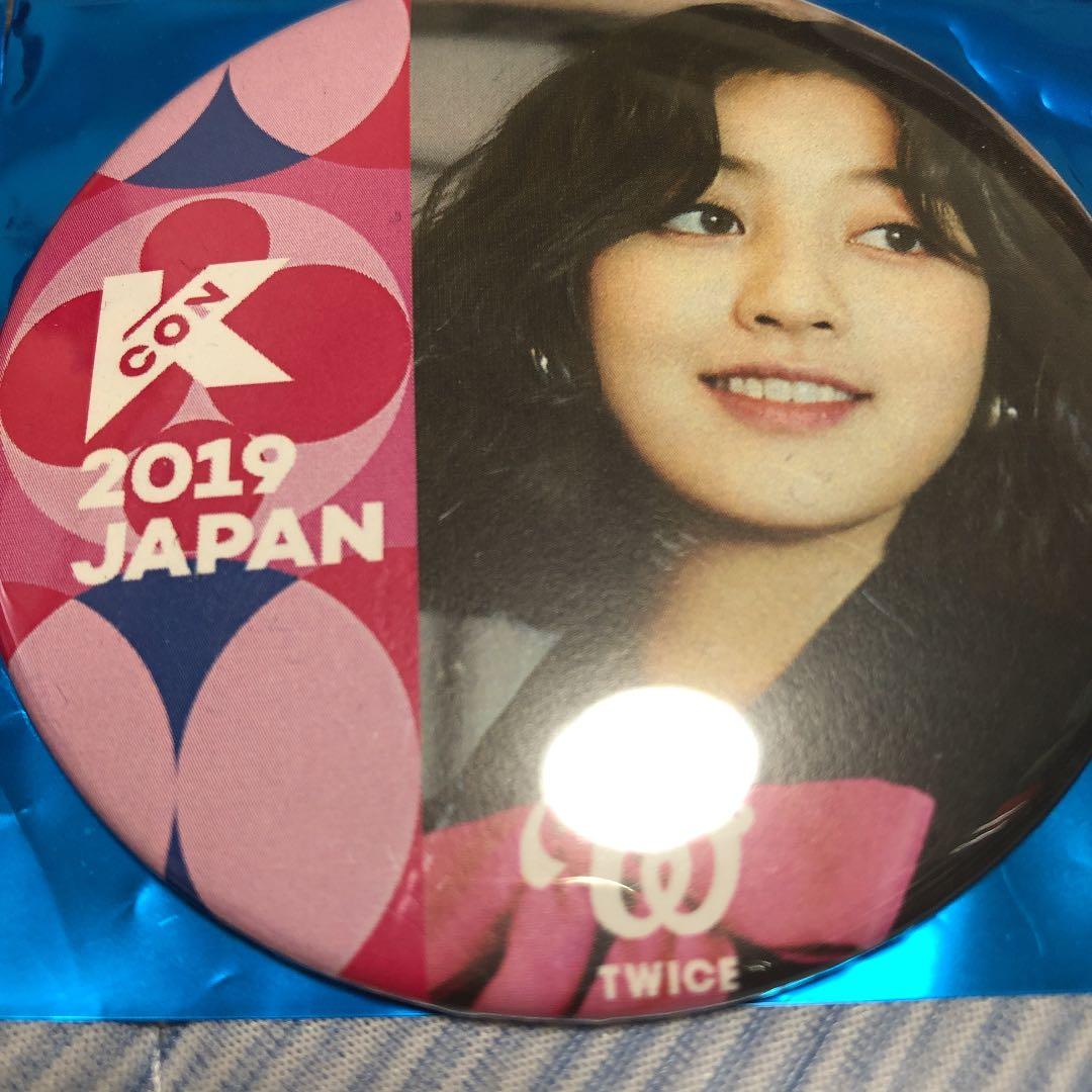 kcon 公式缶バッジ