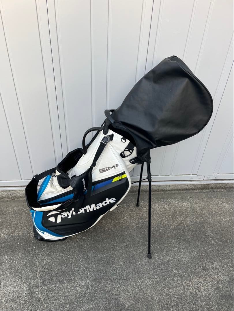 TaylorMade SIM2 キャディバッグ