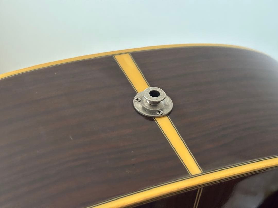 TAKAMINE DSP015TBS エレアコ ボディにでかい傷 長渕剛モデル？