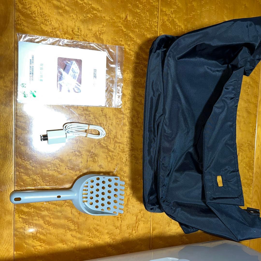 使用期間短い‼︎ 猫自動トイレ　CB3W 送料込‼︎