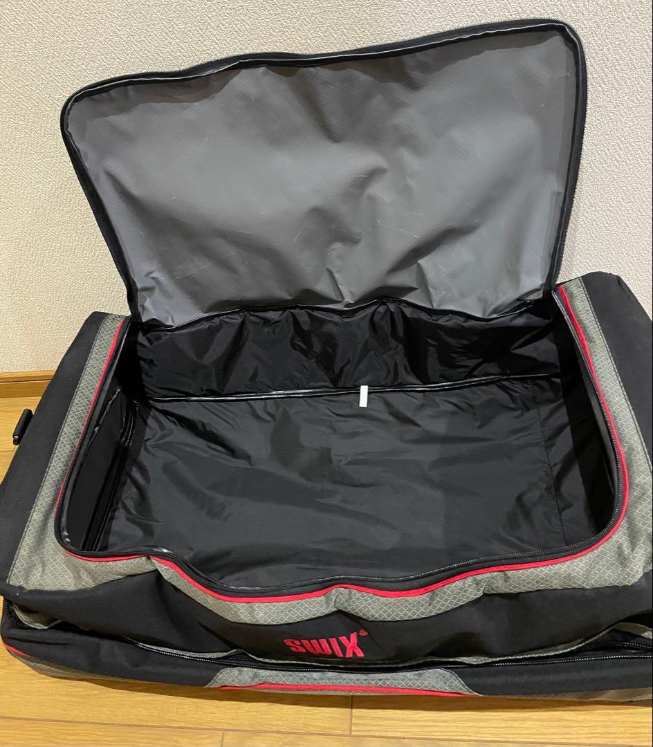 SWIX スウィックス　クラムシェルローラー　キャリーギアバック　　キャスター付