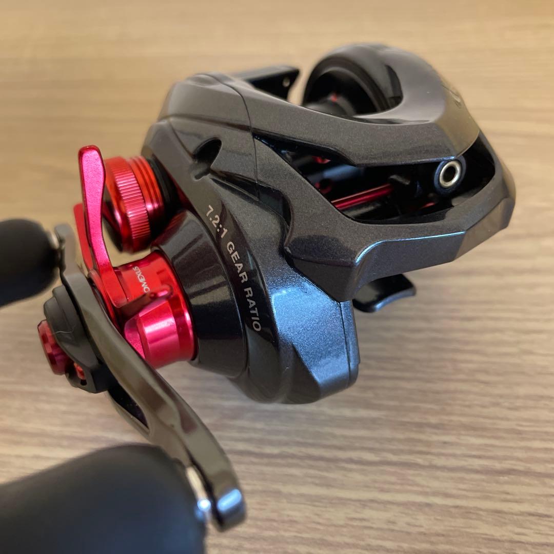 カシータスMGL100HG　ベイトリール　SLX　スコーピオン　メタニウム