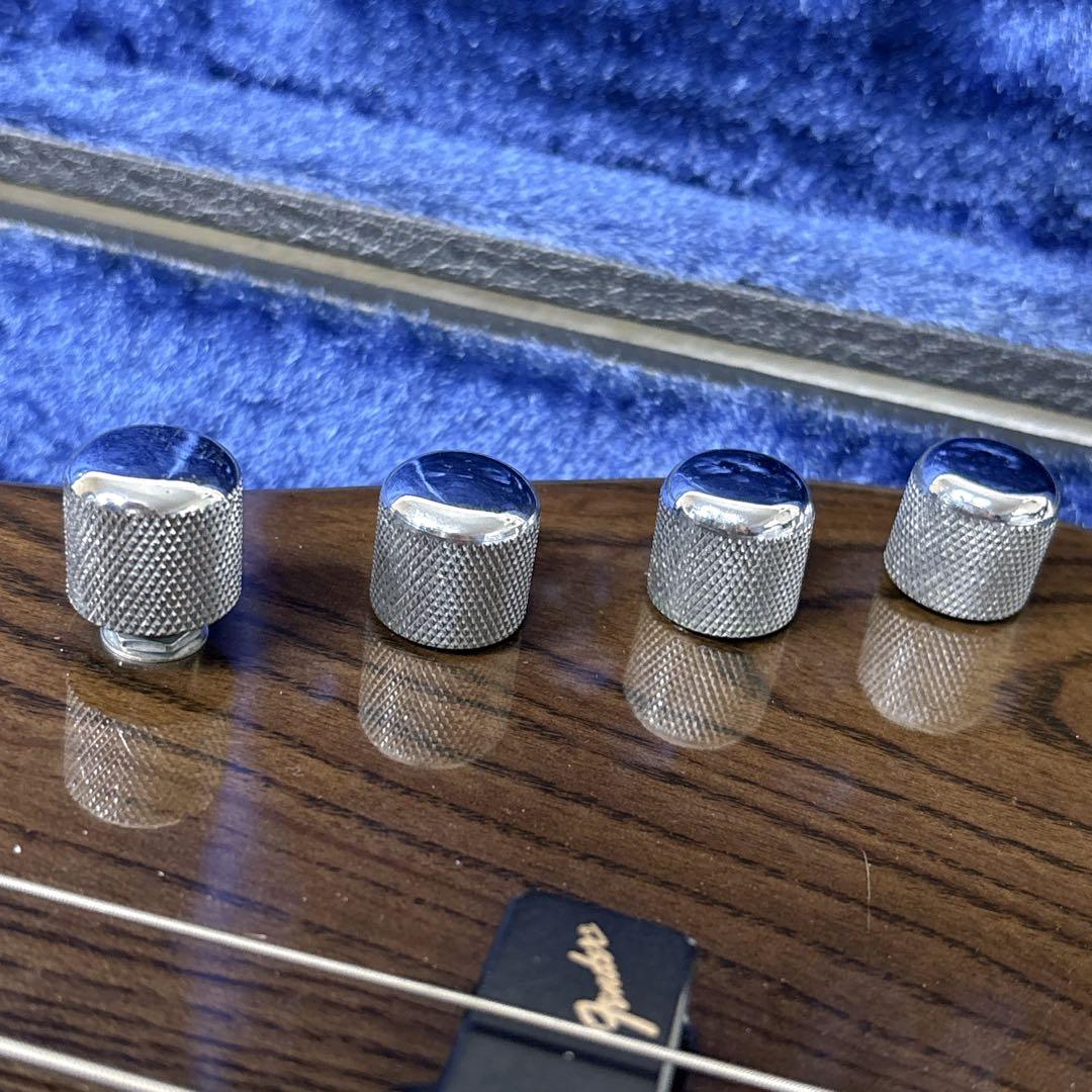 1990年製 フェンダージャパン　JBR-800 MOD