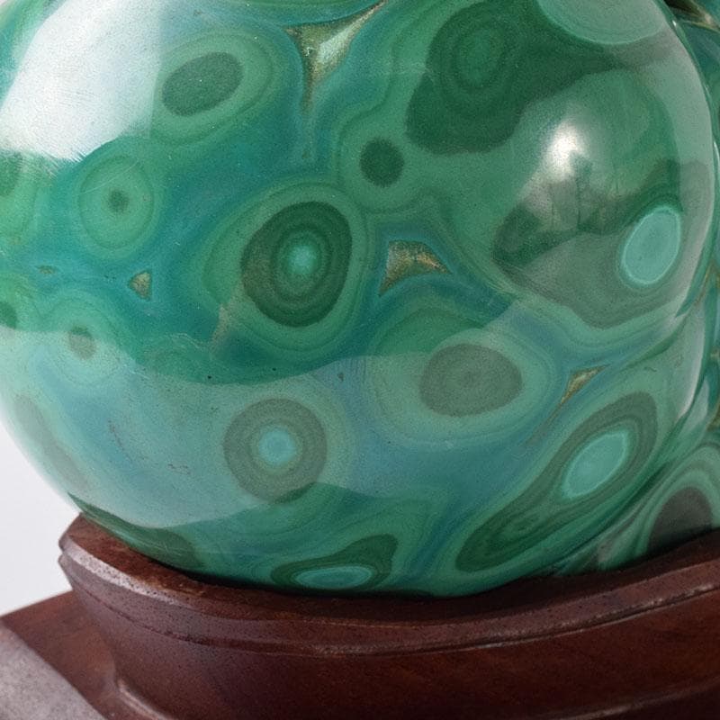 天然石　鑑賞石　孔雀石　マラカイト　重さ約3.33㎏　唐木台付　V　R8355