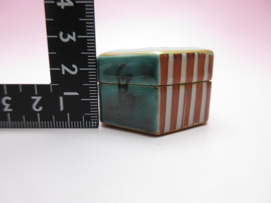 九谷焼 北出不二雄 六角 小禽 香合 E05 71215