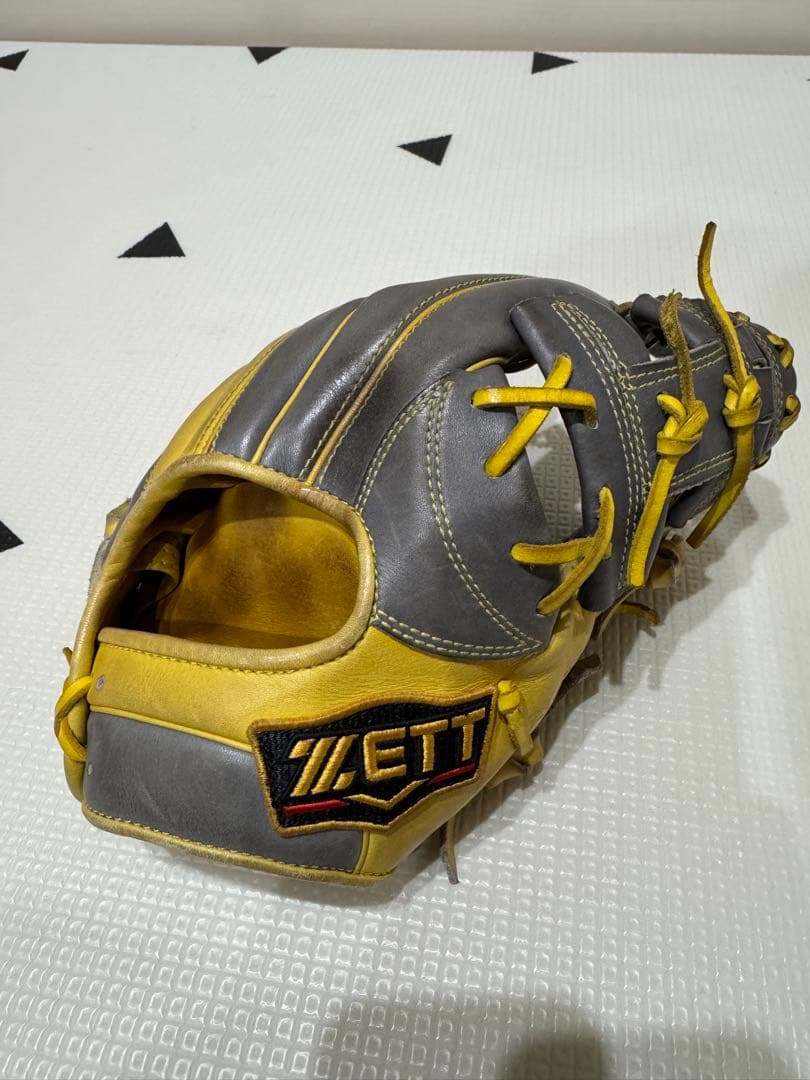 196型　ゼット　プロステイタス　軟式オーダー　グラブ