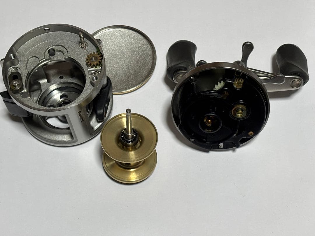 05 CALCUTTA 101 ベイトリール　中古