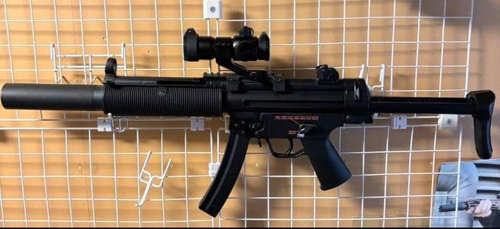 東京マルイ　MP5 SD6 スタンダード電動ガンカスタム　中古