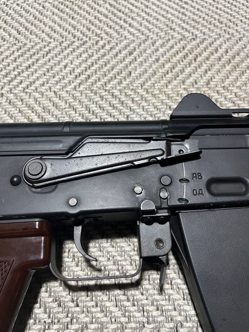 家*品様 KSC AKS74U ガスガン　スリングつき　中古