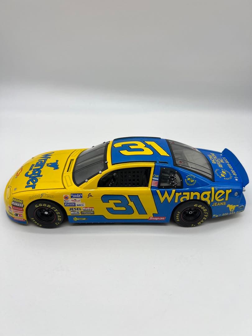 No469ミニカー1/18箱ありCHEVROLET MONTE CARLO