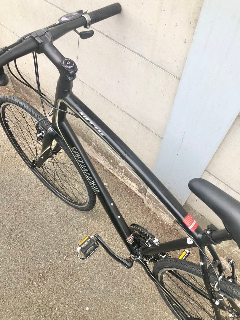 【1点傷だが極美品】スペシャライズド　シラス　24速　クロスバイク　CT570