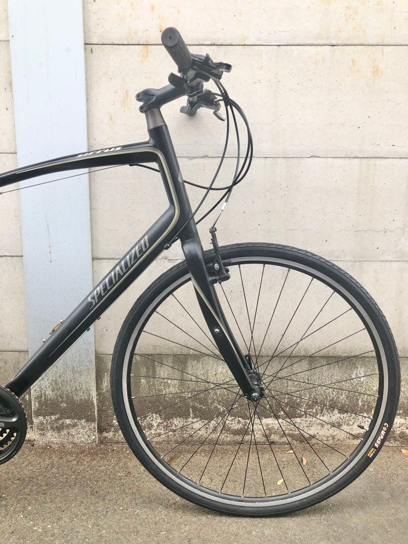 【1点傷だが極美品】スペシャライズド　シラス　24速　クロスバイク　CT570