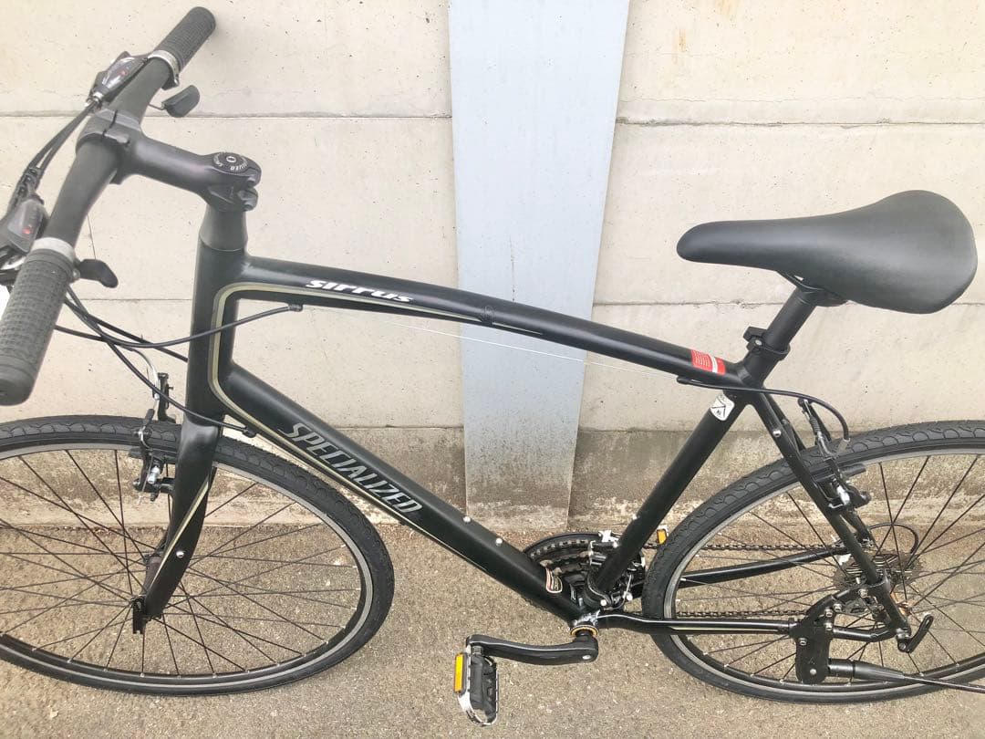 【1点傷だが極美品】スペシャライズド　シラス　24速　クロスバイク　CT570