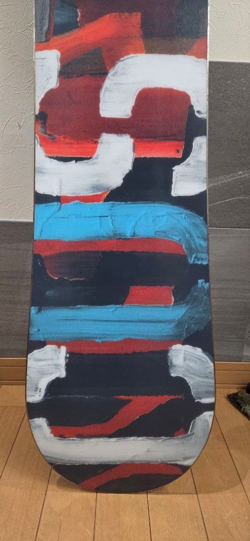 Burton custom small 125 flying-V ②