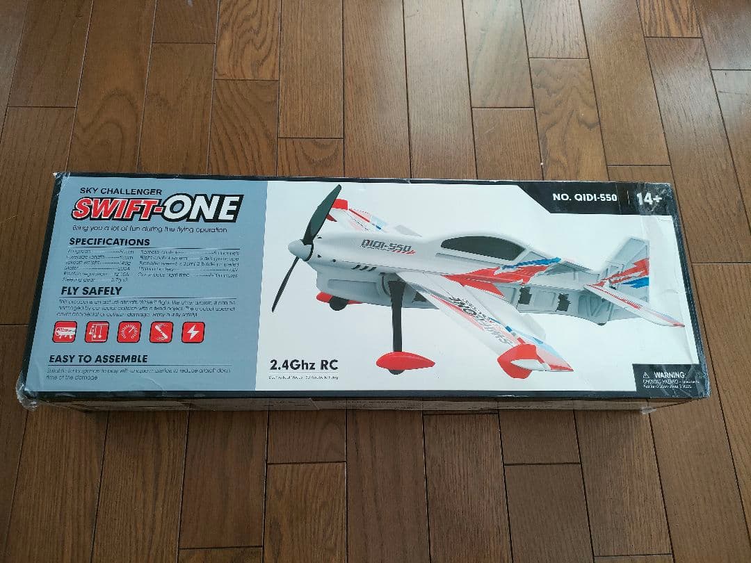 SWIFT-ONE QIDI-550 ラジコン飛行機