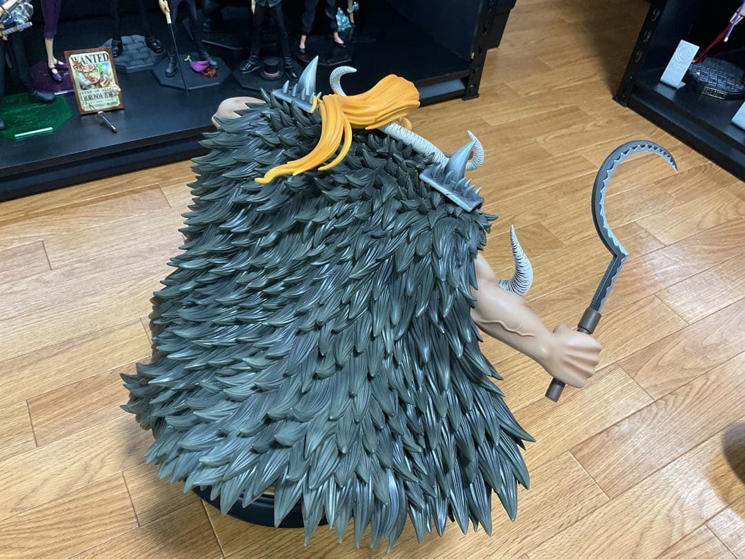 ワンピースフィギュアクイーン　popサイズ　ガレージキット　海外フィギュア